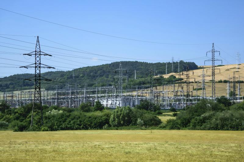 LNG Distributed Energy Station